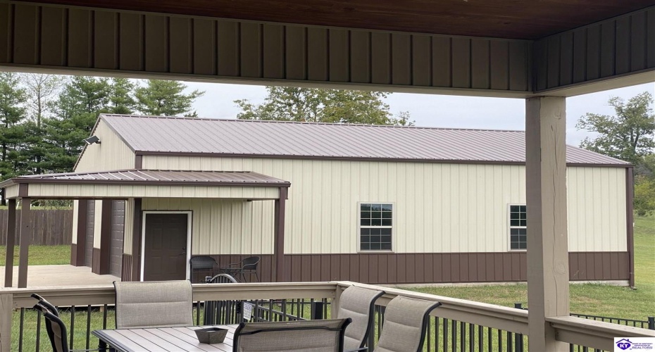 Rhudes Creek Road, Glendale, Kentucky 42740, ,3 BathroomsBathrooms,For Sale,Rhudes Creek Road,HK24003642