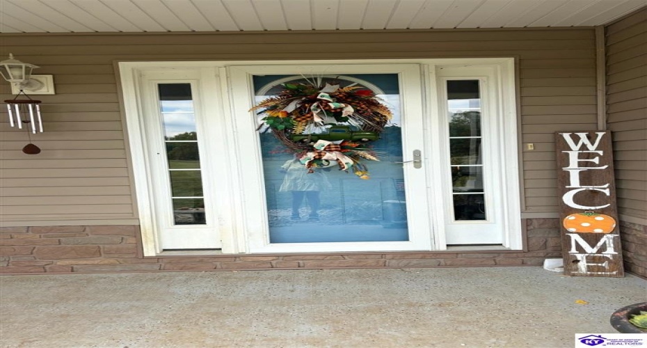 Feathersburg Road, Elkhorn, Kentucky 42733, ,3 BathroomsBathrooms,For Sale,Feathersburg Road,HK24003646 Feathersburg Road, Elkhorn, Kentucky 42733, ,3 BathroomsBathrooms,For Sale,Feathersburg Road,HK24003646