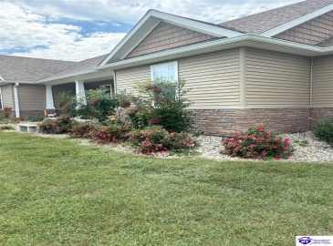 Feathersburg Road, Elkhorn, Kentucky 42733, ,3 BathroomsBathrooms,For Sale,Feathersburg Road,HK24003646 Feathersburg Road, Elkhorn, Kentucky 42733, ,3 BathroomsBathrooms,For Sale,Feathersburg Road,HK24003646