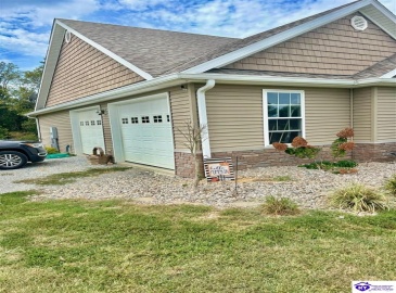 Feathersburg Road, Elkhorn, Kentucky 42733, ,3 BathroomsBathrooms,For Sale,Feathersburg Road,HK24003646 Feathersburg Road, Elkhorn, Kentucky 42733, ,3 BathroomsBathrooms,For Sale,Feathersburg Road,HK24003646