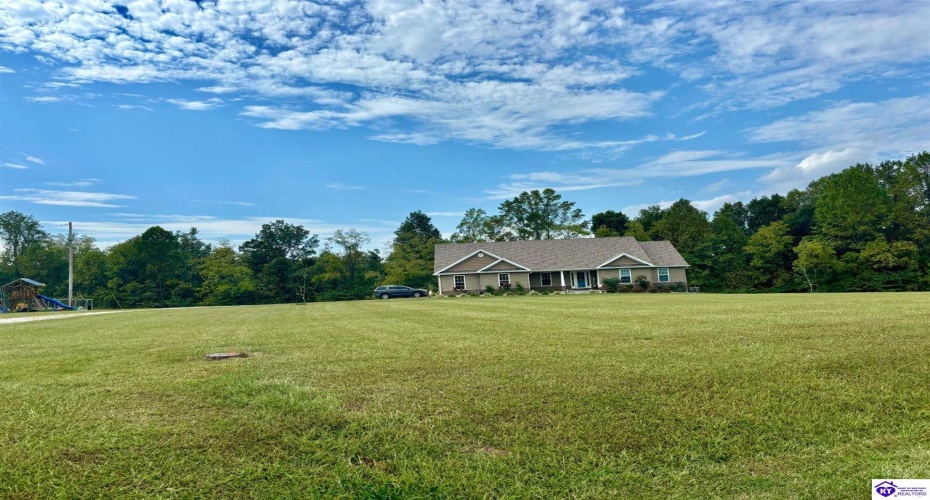 Feathersburg Road, Elkhorn, Kentucky 42733, ,3 BathroomsBathrooms,For Sale,Feathersburg Road,HK24003646 Feathersburg Road, Elkhorn, Kentucky 42733, ,3 BathroomsBathrooms,For Sale,Feathersburg Road,HK24003646