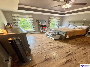 Feathersburg Road, Elkhorn, Kentucky 42733, ,3 BathroomsBathrooms,For Sale,Feathersburg Road,HK24003646 Feathersburg Road, Elkhorn, Kentucky 42733, ,3 BathroomsBathrooms,For Sale,Feathersburg Road,HK24003646