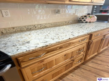 Feathersburg Road, Elkhorn, Kentucky 42733, ,3 BathroomsBathrooms,For Sale,Feathersburg Road,HK24003646 Feathersburg Road, Elkhorn, Kentucky 42733, ,3 BathroomsBathrooms,For Sale,Feathersburg Road,HK24003646