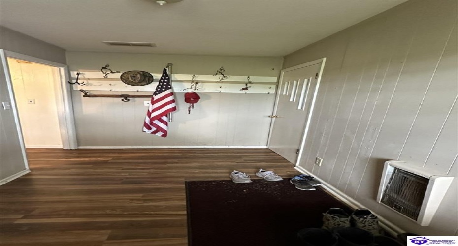 Harlan Brown Road, Columbia, Kentucky 42728, ,1 BathroomBathrooms,For Sale,Harlan Brown Road,HK24003647