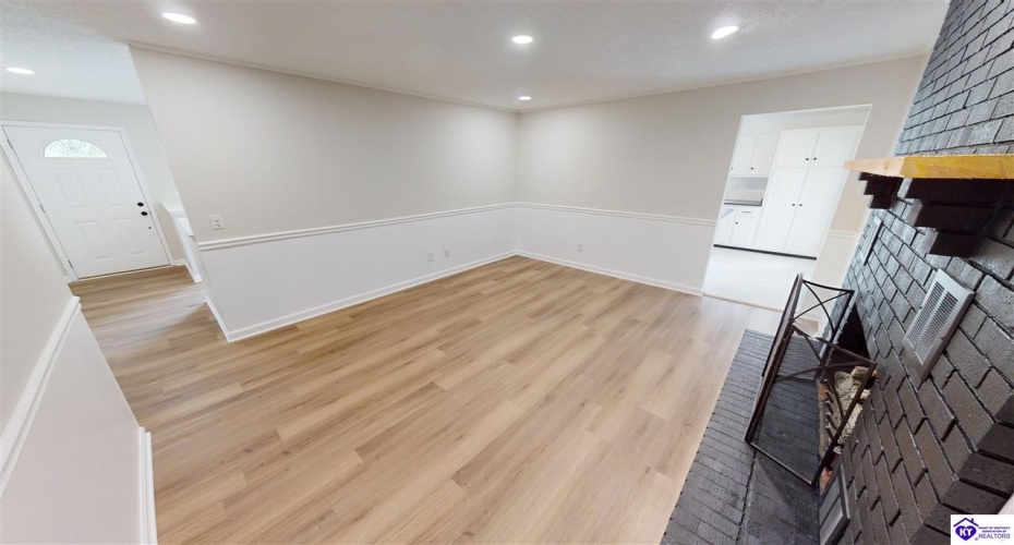 Rainbow Way, Elizabethtown, Kentucky 42701, ,2 BathroomsBathrooms,For Sale,Rainbow Way,HK24003648