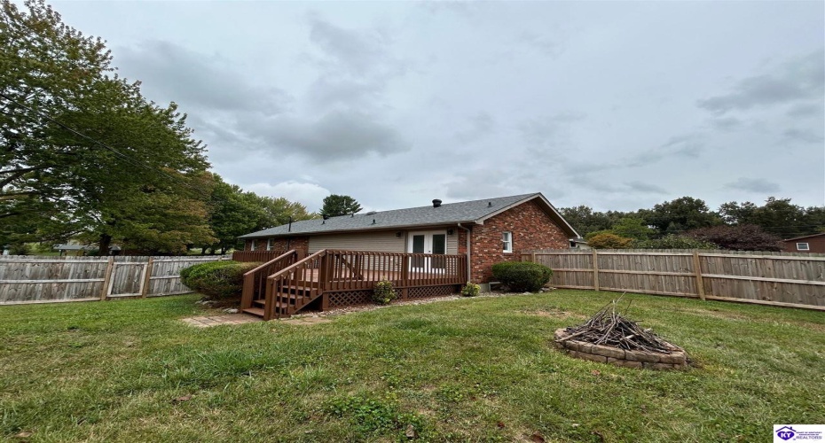 Rainbow Way, Elizabethtown, Kentucky 42701, ,2 BathroomsBathrooms,For Sale,Rainbow Way,HK24003648