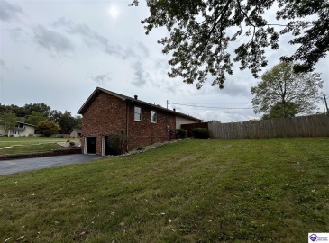 Rainbow Way, Elizabethtown, Kentucky 42701, ,2 BathroomsBathrooms,For Sale,Rainbow Way,HK24003648 Rainbow Way, Elizabethtown, Kentucky 42701, ,2 BathroomsBathrooms,For Sale,Rainbow Way,HK24003648