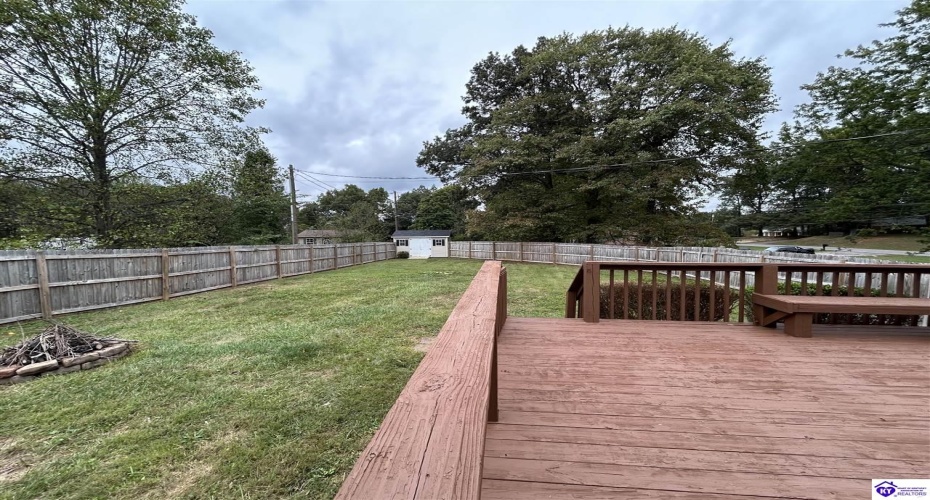 Rainbow Way, Elizabethtown, Kentucky 42701, ,2 BathroomsBathrooms,For Sale,Rainbow Way,HK24003648