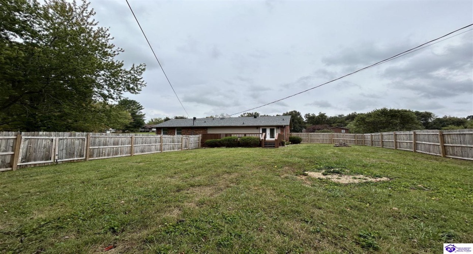 Rainbow Way, Elizabethtown, Kentucky 42701, ,2 BathroomsBathrooms,For Sale,Rainbow Way,HK24003648