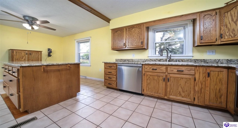 Harcourt Road, Glendale, Kentucky 42740, ,2 BathroomsBathrooms,For Sale,Harcourt Road,HK24003650 Harcourt Road, Glendale, Kentucky 42740, ,2 BathroomsBathrooms,For Sale,Harcourt Road,HK24003650