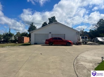 Elm Road, Radcliff, Kentucky 40160, ,1 BathroomBathrooms,For Sale,Elm Road,HK24003672