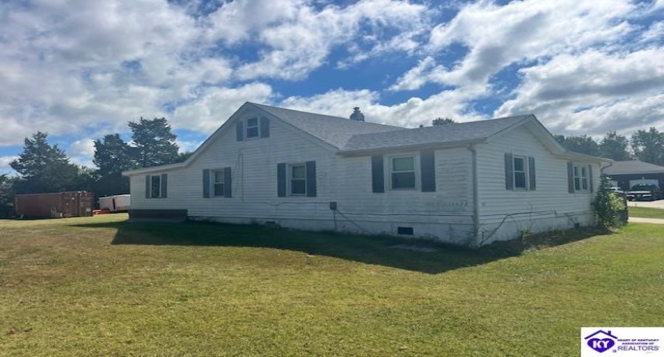 Elm Road, Radcliff, Kentucky 40160, ,1 BathroomBathrooms,For Sale,Elm Road,HK24003672