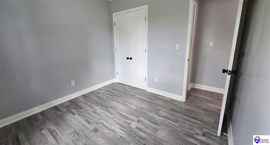 Scenic Drive, Bardstown, Kentucky 40004, ,2 BathroomsBathrooms,For Sale,Scenic Drive,HK24002902 Scenic Drive, Bardstown, Kentucky 40004, ,2 BathroomsBathrooms,For Sale,Scenic Drive,HK24002902