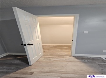 Scenic Drive, Bardstown, Kentucky 40004, ,2 BathroomsBathrooms,For Sale,Scenic Drive,HK24002902