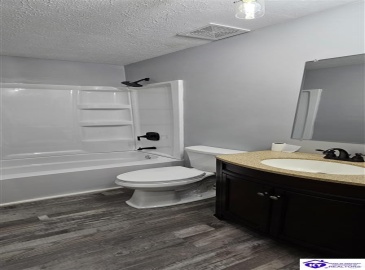 Scenic Drive, Bardstown, Kentucky 40004, ,2 BathroomsBathrooms,For Sale,Scenic Drive,HK24002902