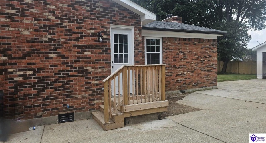 Scenic Drive, Bardstown, Kentucky 40004, ,2 BathroomsBathrooms,For Sale,Scenic Drive,HK24002902 Scenic Drive, Bardstown, Kentucky 40004, ,2 BathroomsBathrooms,For Sale,Scenic Drive,HK24002902