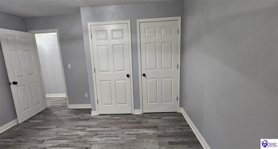 Scenic Drive, Bardstown, Kentucky 40004, ,2 BathroomsBathrooms,For Sale,Scenic Drive,HK24002902 Scenic Drive, Bardstown, Kentucky 40004, ,2 BathroomsBathrooms,For Sale,Scenic Drive,HK24002902