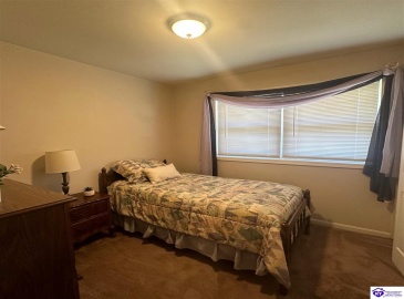 Mac Brae Rd, Louisville, Kentucky 40214, ,2 BathroomsBathrooms,For Sale,Mac Brae Rd,HK24003399 Mac Brae Rd, Louisville, Kentucky 40214, ,2 BathroomsBathrooms,For Sale,Mac Brae Rd,HK24003399