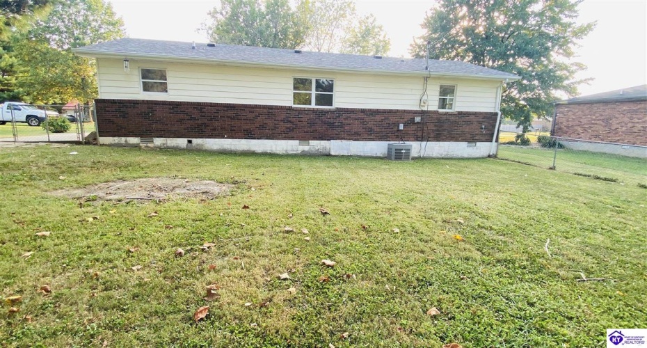 Rockford Avenue, Campbellsville, Kentucky 42718, ,1 BathroomBathrooms,For Sale,Rockford Avenue,HK24003444