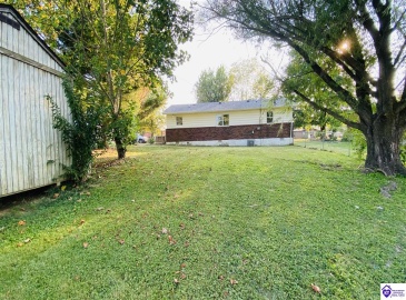 Rockford Avenue, Campbellsville, Kentucky 42718, ,1 BathroomBathrooms,For Sale,Rockford Avenue,HK24003444 Rockford Avenue, Campbellsville, Kentucky 42718, ,1 BathroomBathrooms,For Sale,Rockford Avenue,HK24003444