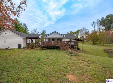 Buck Knobs Road, Ekron, Kentucky 40117, ,3 BathroomsBathrooms,For Sale,Buck Knobs Road,HK24003732 Buck Knobs Road, Ekron, Kentucky 40117, ,3 BathroomsBathrooms,For Sale,Buck Knobs Road,HK24003732