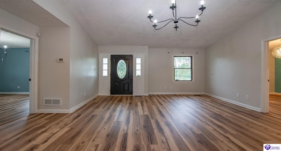 Buck Knobs Road, Ekron, Kentucky 40117, ,3 BathroomsBathrooms,For Sale,Buck Knobs Road,HK24003732