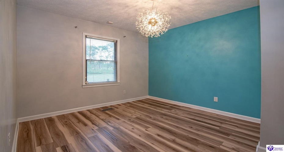 Buck Knobs Road, Ekron, Kentucky 40117, ,3 BathroomsBathrooms,For Sale,Buck Knobs Road,HK24003732