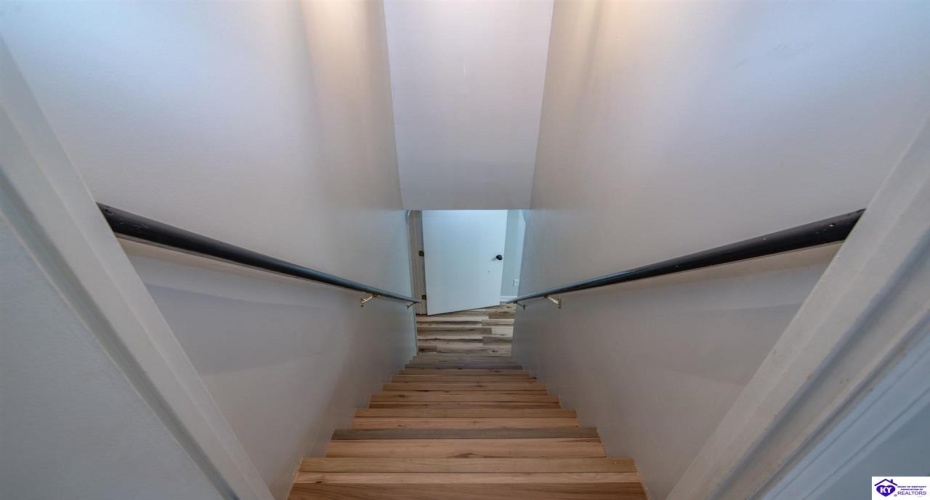 Buck Knobs Road, Ekron, Kentucky 40117, ,3 BathroomsBathrooms,For Sale,Buck Knobs Road,HK24003732