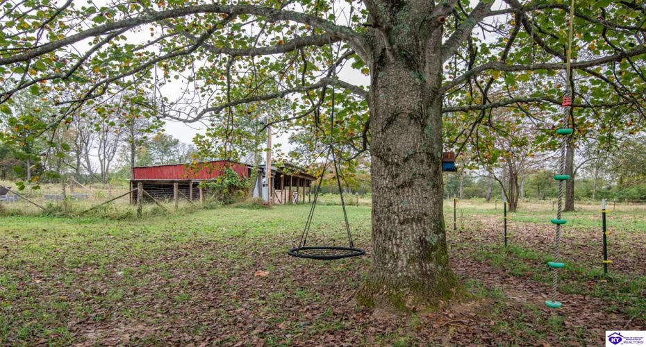 Buck Knobs Road, Ekron, Kentucky 40117, ,3 BathroomsBathrooms,For Sale,Buck Knobs Road,HK24003732