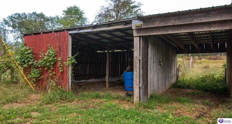 Buck Knobs Road, Ekron, Kentucky 40117, ,3 BathroomsBathrooms,For Sale,Buck Knobs Road,HK24003732