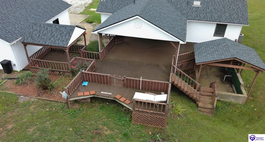 Buck Knobs Road, Ekron, Kentucky 40117, ,3 BathroomsBathrooms,For Sale,Buck Knobs Road,HK24003732