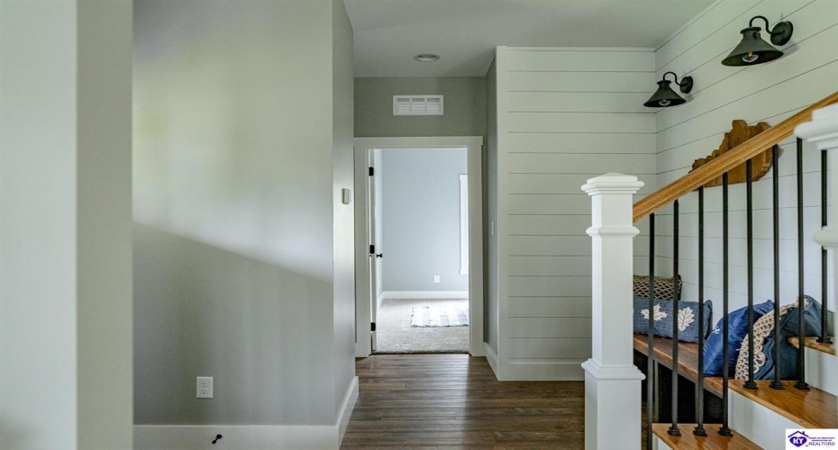 Landing Road, Leitchfield, Kentucky 42754, ,3 BathroomsBathrooms,For Sale,Landing Road,HK24003735