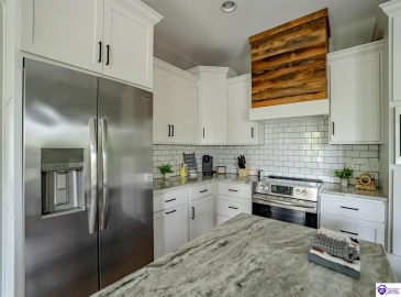 Landing Road, Leitchfield, Kentucky 42754, ,3 BathroomsBathrooms,For Sale,Landing Road,HK24003735 Landing Road, Leitchfield, Kentucky 42754, ,3 BathroomsBathrooms,For Sale,Landing Road,HK24003735