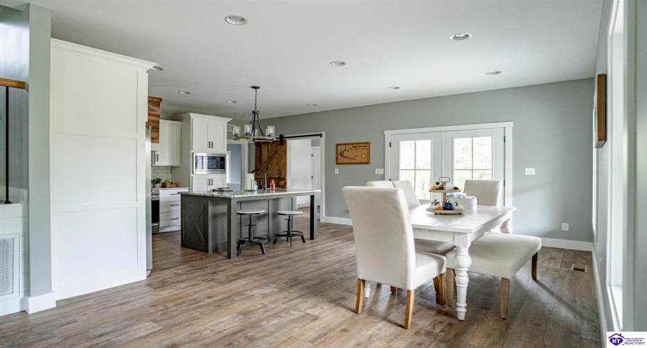 Landing Road, Leitchfield, Kentucky 42754, ,3 BathroomsBathrooms,For Sale,Landing Road,HK24003735