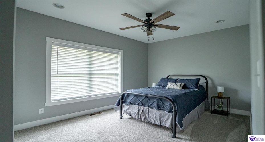 Landing Road, Leitchfield, Kentucky 42754, ,3 BathroomsBathrooms,For Sale,Landing Road,HK24003735