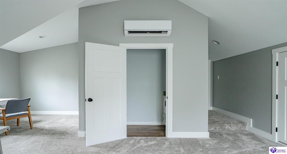 Landing Road, Leitchfield, Kentucky 42754, ,3 BathroomsBathrooms,For Sale,Landing Road,HK24003735