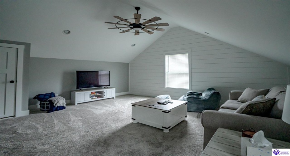 Landing Road, Leitchfield, Kentucky 42754, ,3 BathroomsBathrooms,For Sale,Landing Road,HK24003735