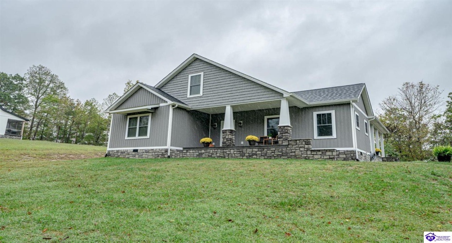 Landing Road, Leitchfield, Kentucky 42754, ,3 BathroomsBathrooms,For Sale,Landing Road,HK24003735
