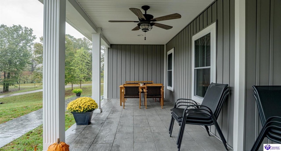 Landing Road, Leitchfield, Kentucky 42754, ,3 BathroomsBathrooms,For Sale,Landing Road,HK24003735