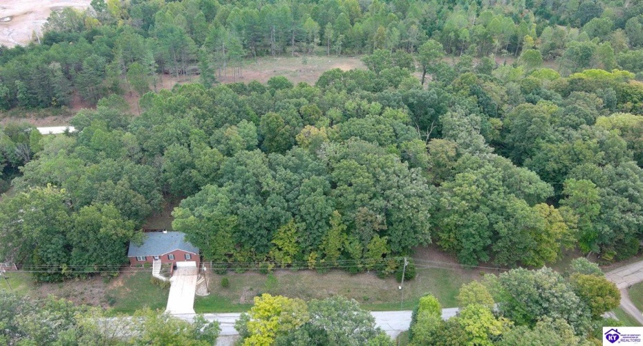 Doe Valley Parkway East, Brandenburg, Kentucky 40108, ,For Sale,Doe Valley Parkway East,HK24003742