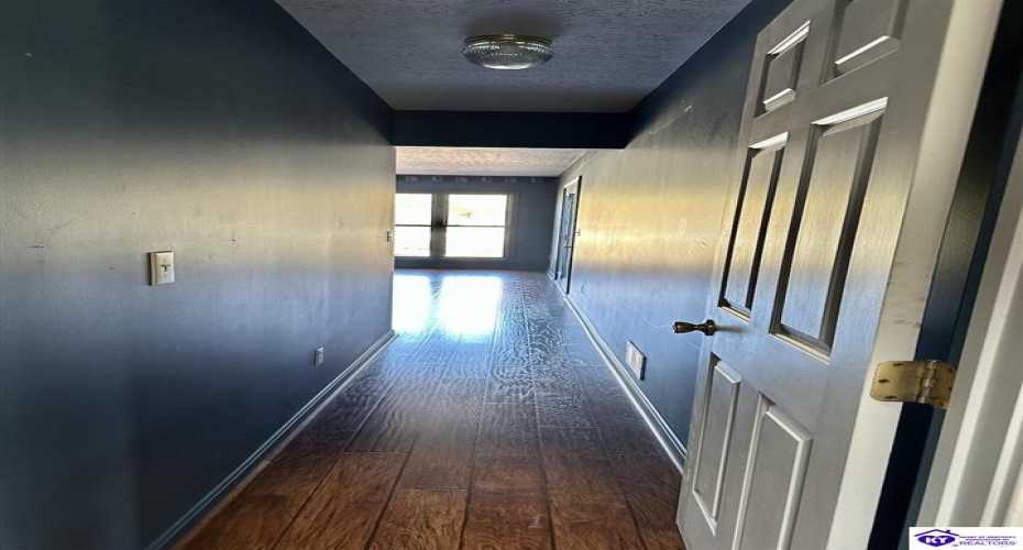 Shain Road, Bardstown, Kentucky 40004, ,3 BathroomsBathrooms,For Sale,Shain Road,HK24003746