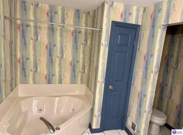 Shain Road, Bardstown, Kentucky 40004, ,3 BathroomsBathrooms,For Sale,Shain Road,HK24003746 Shain Road, Bardstown, Kentucky 40004, ,3 BathroomsBathrooms,For Sale,Shain Road,HK24003746