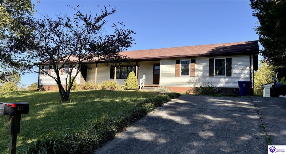 Hayes Cemetery Road, Greensburg, Kentucky 42743, ,3 BathroomsBathrooms,For Sale,Hayes Cemetery Road,HK24003752