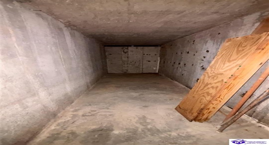 Hayes Cemetery Road, Greensburg, Kentucky 42743, ,3 BathroomsBathrooms,For Sale,Hayes Cemetery Road,HK24003752