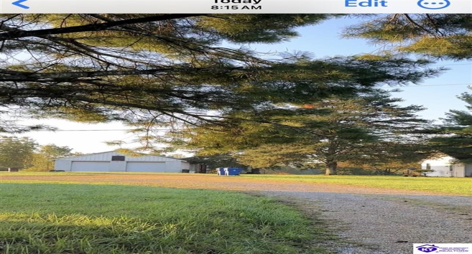 Dragway Lane, Campbellsville, Kentucky 42718, ,1 BathroomBathrooms,For Sale,Dragway Lane,HK24003755