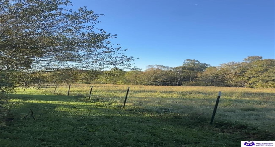 Dragway Lane, Campbellsville, Kentucky 42718, ,1 BathroomBathrooms,For Sale,Dragway Lane,HK24003755