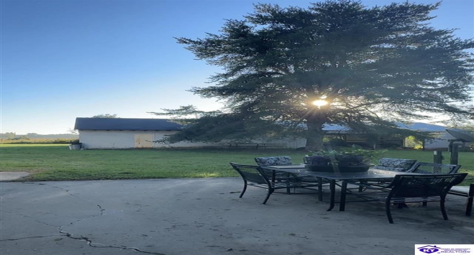 Dragway Lane, Campbellsville, Kentucky 42718, ,1 BathroomBathrooms,For Sale,Dragway Lane,HK24003755