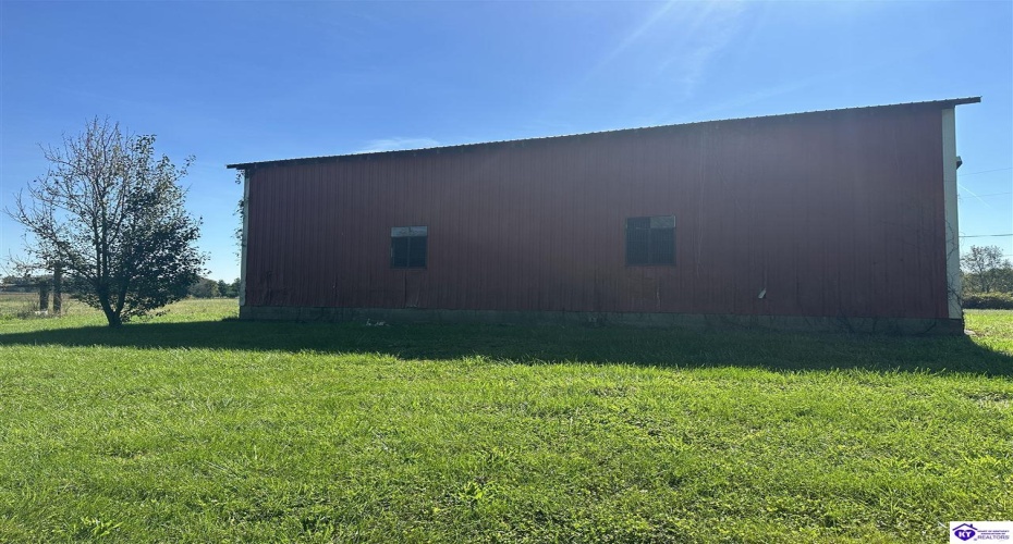 Dragway Lane, Campbellsville, Kentucky 42718, ,1 BathroomBathrooms,For Sale,Dragway Lane,HK24003755