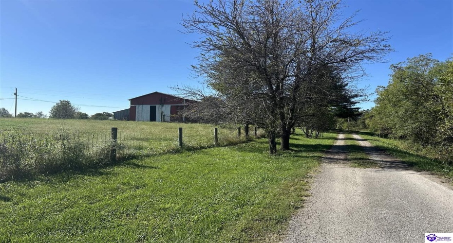 Dragway Lane, Campbellsville, Kentucky 42718, ,1 BathroomBathrooms,For Sale,Dragway Lane,HK24003755