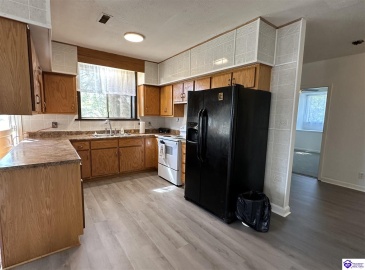 Dragway Lane, Campbellsville, Kentucky 42718, ,1 BathroomBathrooms,For Sale,Dragway Lane,HK24003755 Dragway Lane, Campbellsville, Kentucky 42718, ,1 BathroomBathrooms,For Sale,Dragway Lane,HK24003755